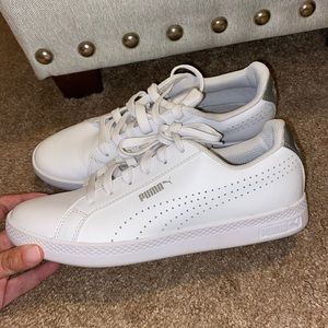 White Puma Tennis Shoes